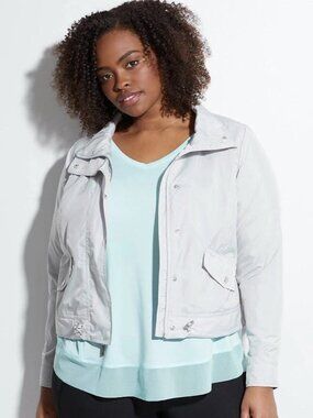 NWT Livi Activewear Gray Full Zip Lightweight Short Jacket Sz 20 Athleisure Walk